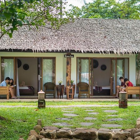 Murex Dive Resort Manado Luaran gambar