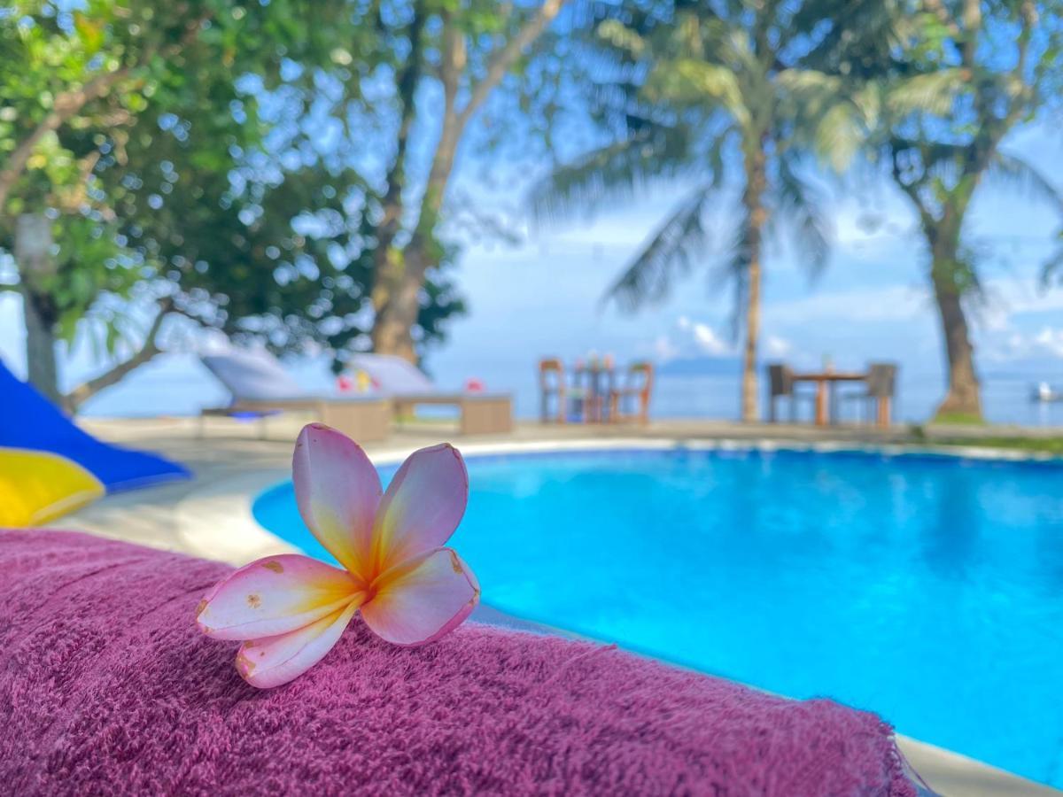 Murex Dive Resort Manado Luaran gambar