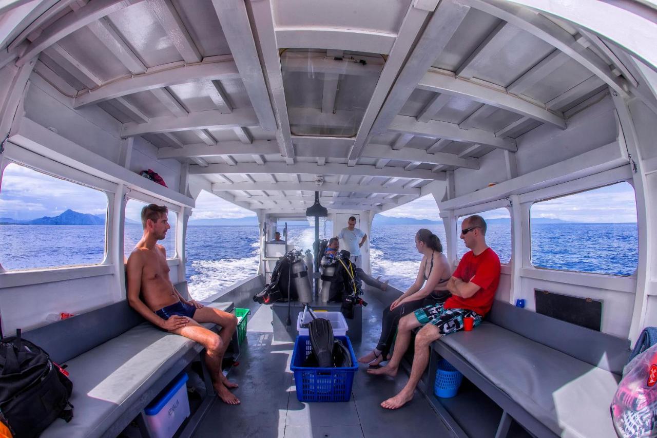 Murex Dive Resort Manado Luaran gambar