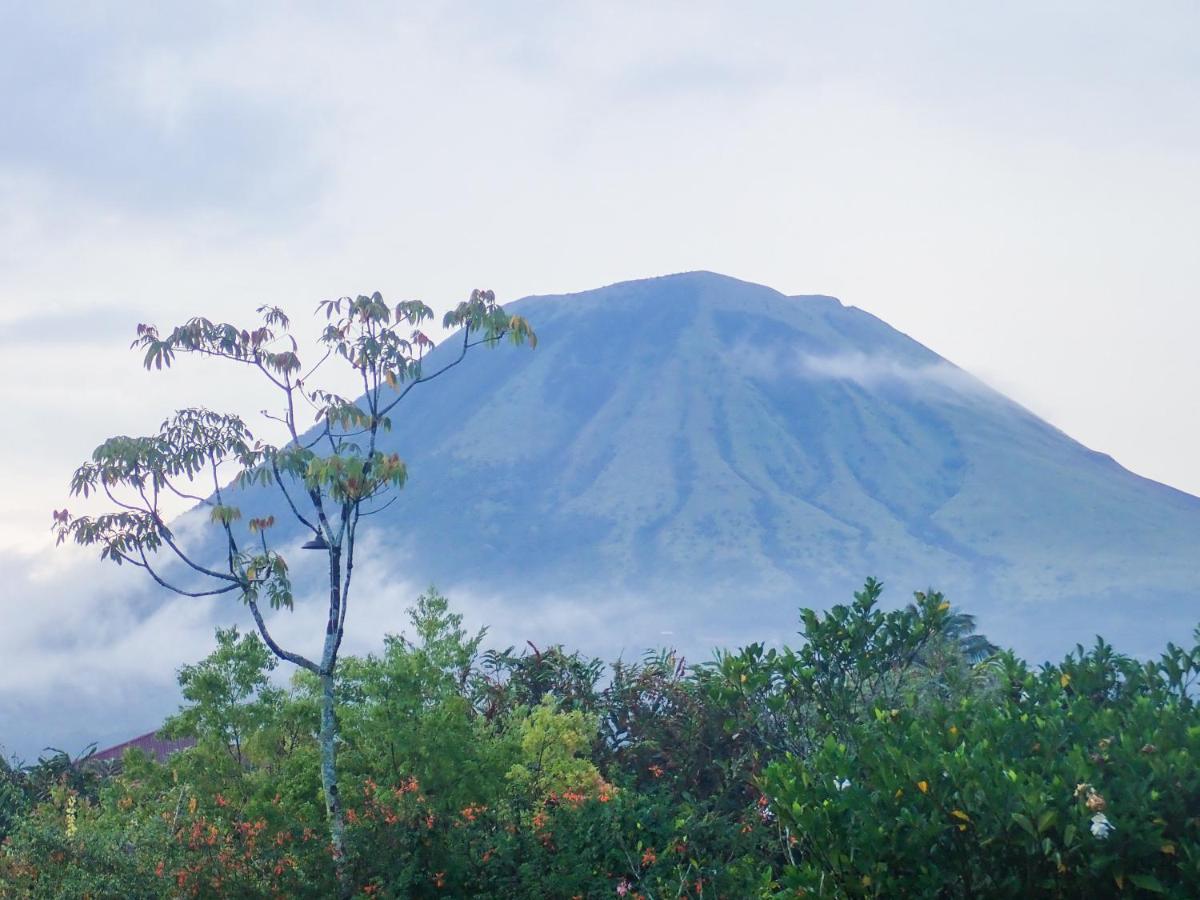 Murex Dive Resort Manado Luaran gambar